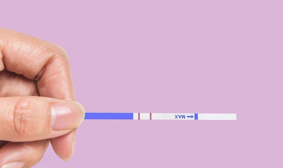 早孕试纸显示两杠,妥妥的怀孕了?