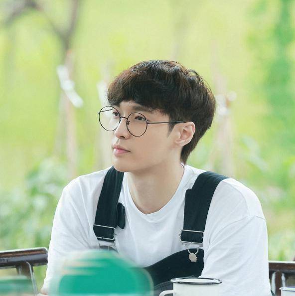 网友:喝一口就得赔偿_牛奶_黄磊_张子枫