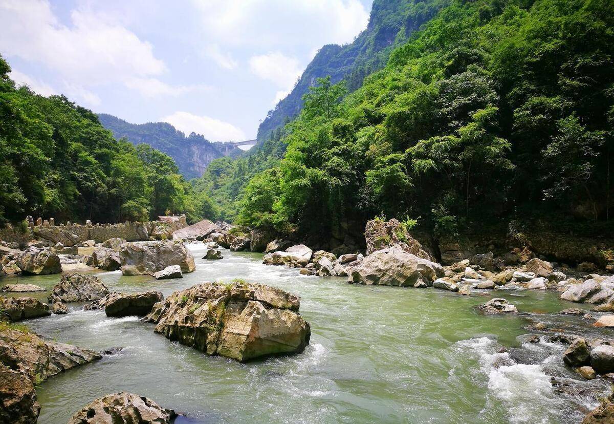 原创            贵州适合6月份旅游的十大最佳景点排名-6月适合去贵州吗