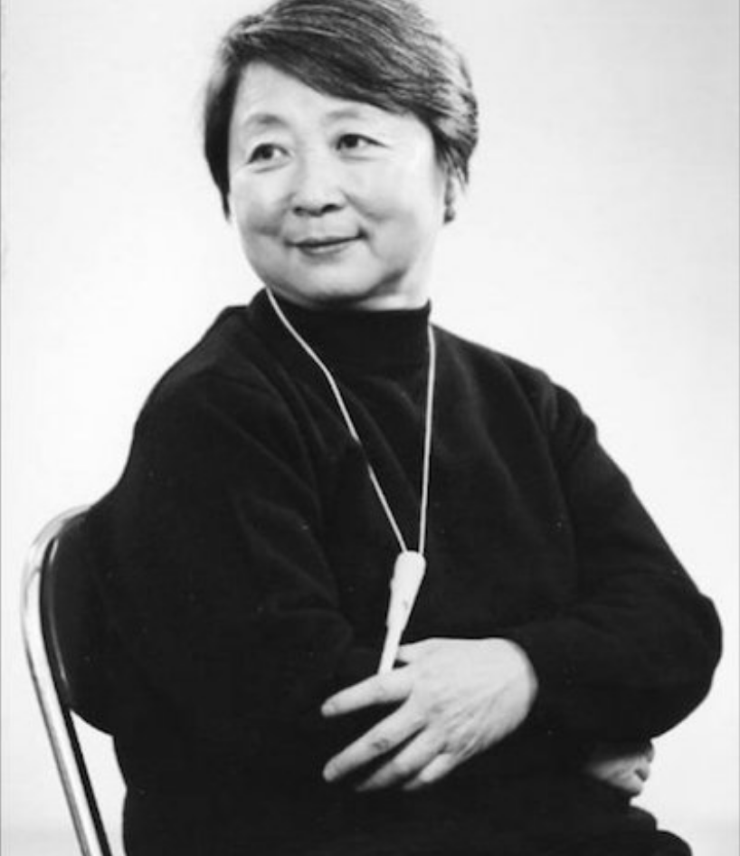 演员师伟:《林海雪原》中小白鸽,16岁就演戏,晚年痛失3位亲人_影片