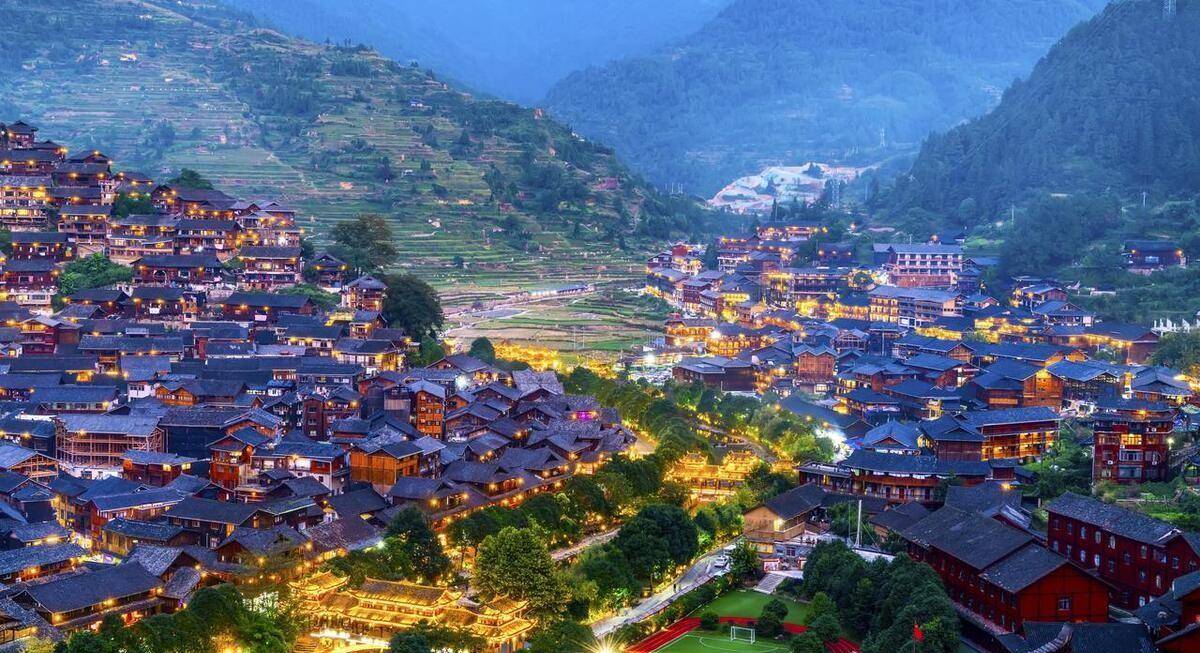 原创            贵州适合6月份旅游的十大最佳景点排名-6月适合去贵州吗