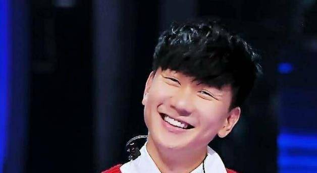 林俊杰唱歌也不听,太暴殄天物了吧_音乐_父母亲_阿杜