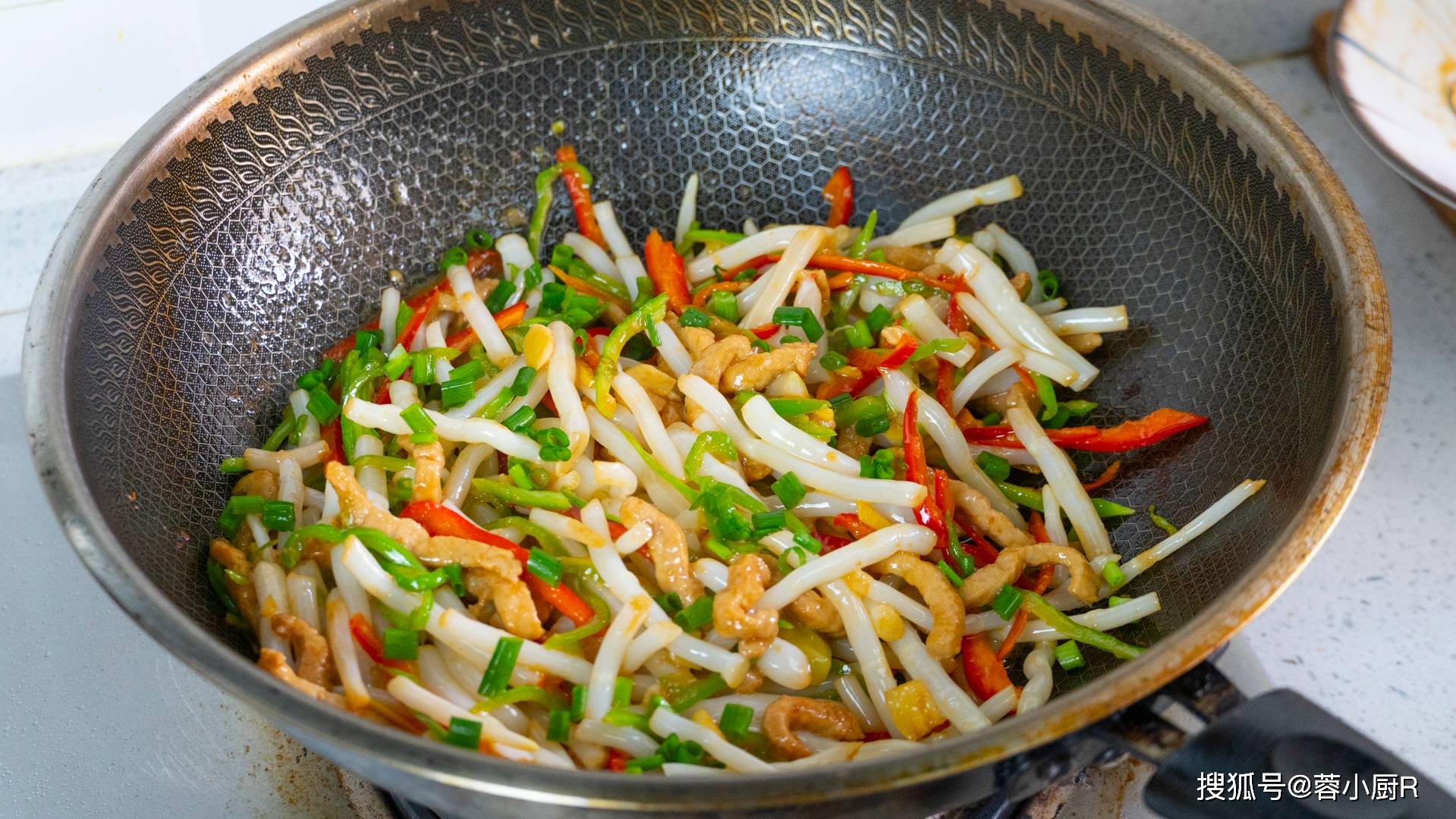 建议"少吃2瓜,多吃3菜",清爽解油腻_银条_食用_备用