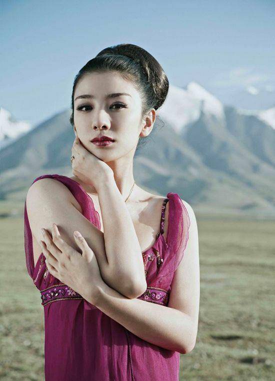 黄奕长文回忆地震经历,重灾区目睹妻离子散,网曝其每年捐款70万_孩子