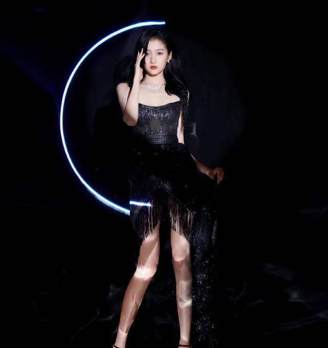 倪妮刘诗诗塑料姐妹?