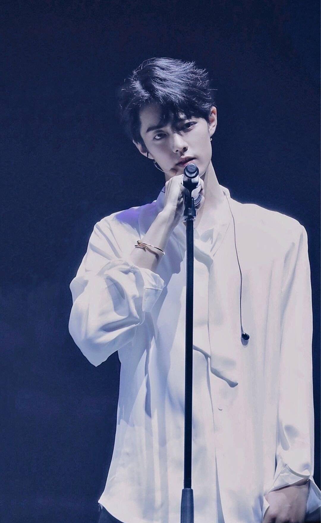 你以为肖战的粉丝只是喜欢他的颜值吗?_陈情_夏天_五官