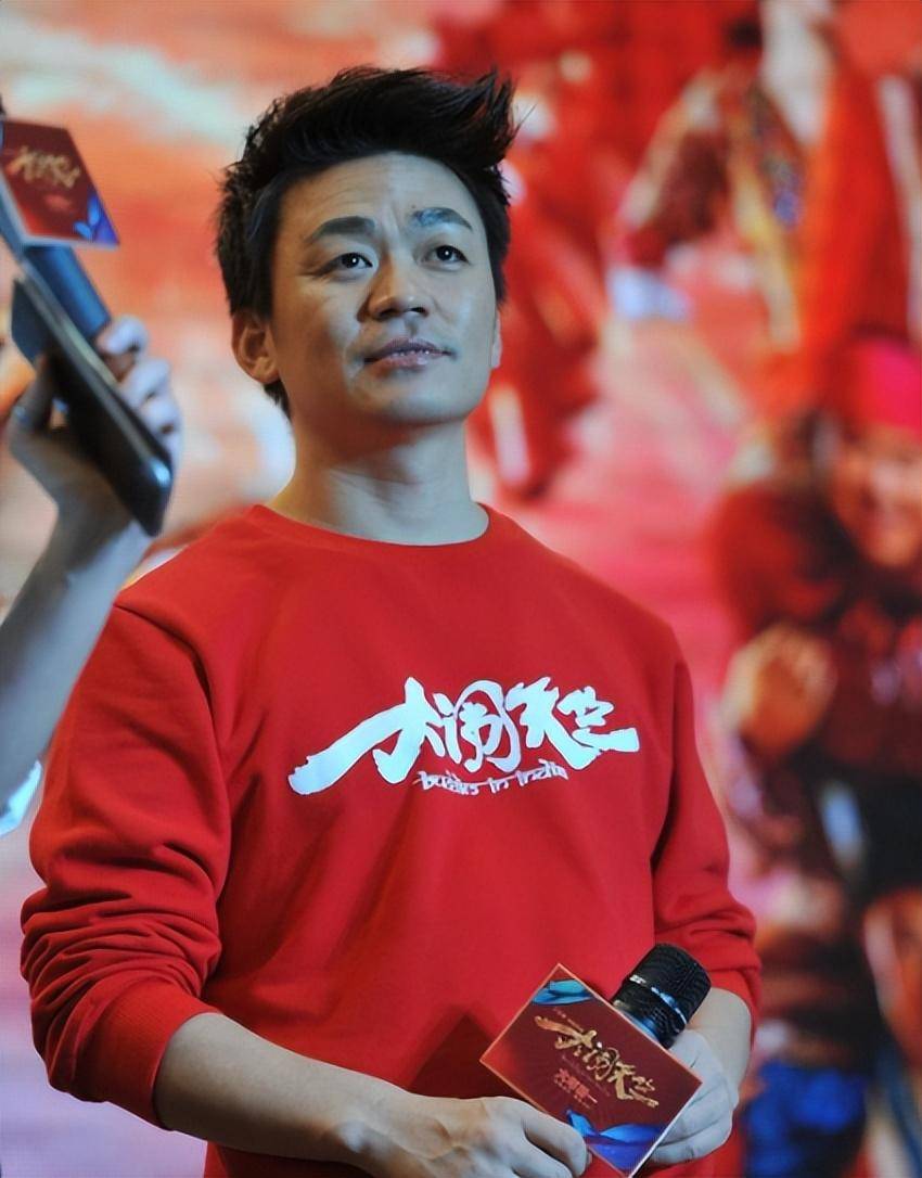 《泰囧》编剧丁丁,是母亲蔡明的骄傲,同时也是她的"心头大患"_丁秋星