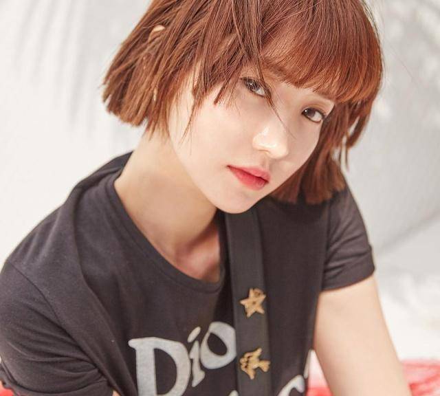 朴信惠,李圣经亲自示范珊瑚橘发色,素颜也能超有气质!