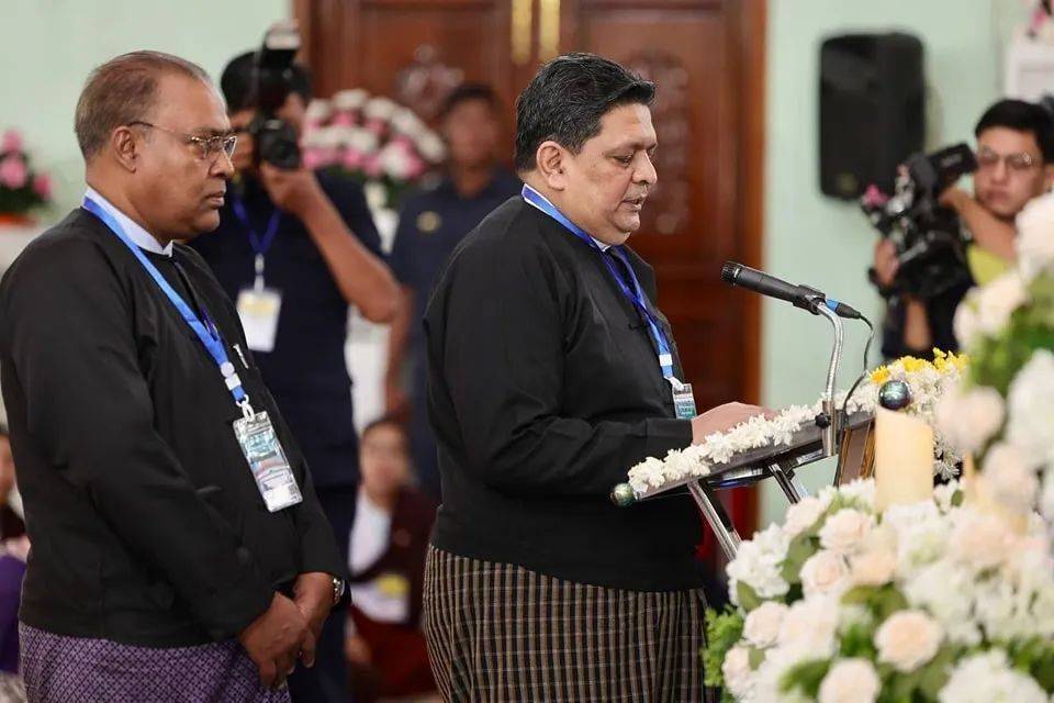 缅甸僧王巴丹达·库玛拉毕万萨殡葬万人悼念 华琪舍利子博物馆张秋源