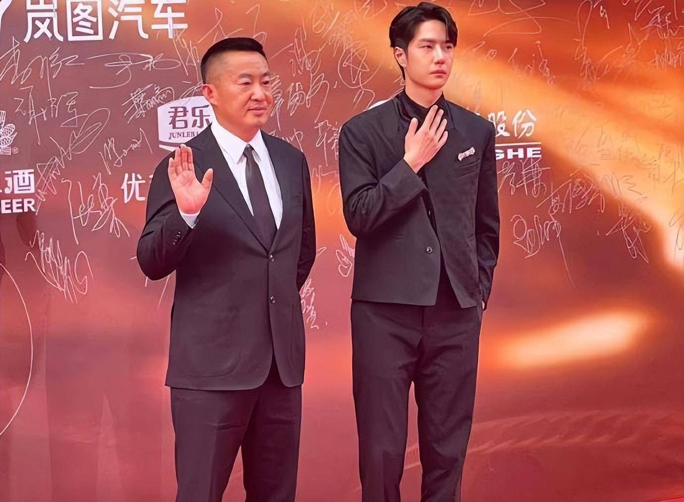 高颜值在很长一段时间都是专属王一博的形容词.