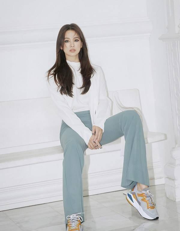 宋慧乔单身后私服穿搭放开了!