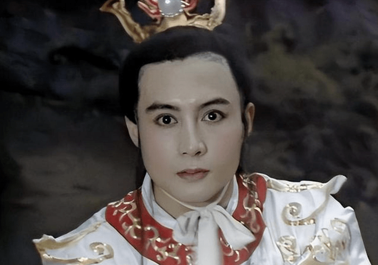 "小白龙"王伯昭,天价片酬演《西游记》,后来沦落到国外洗厕所_杨洁