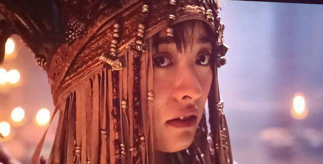 认作了主人,她知道晴明经常出入妖域,就去找烟烟乐索要前往妖域的地图