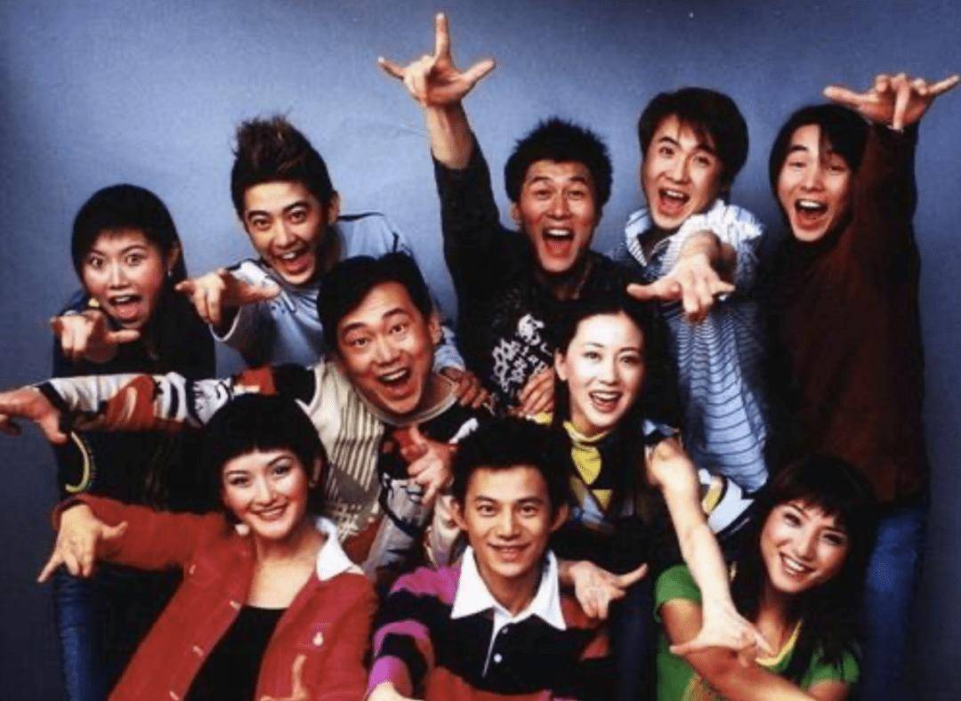2003年沈腾刚从军艺毕业后就遇到了非常喜欢的剧本,由于刚刚做完痔疮