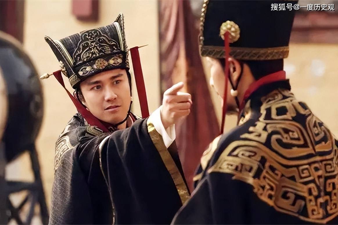 曹操杀了杨修后，问其父杨彪为何瘦了，杨彪回怼一句话却成为名句_搜狐网