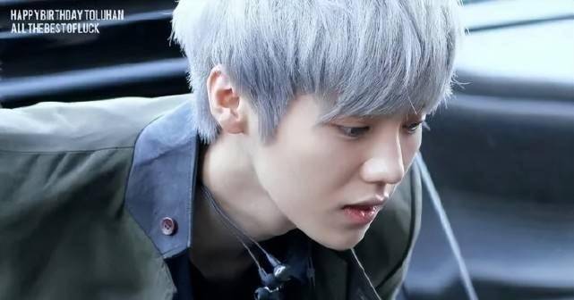 同样是怼狗仔,把鹿晗和黄子韬放到一起对比,性格差距就出来了_exo