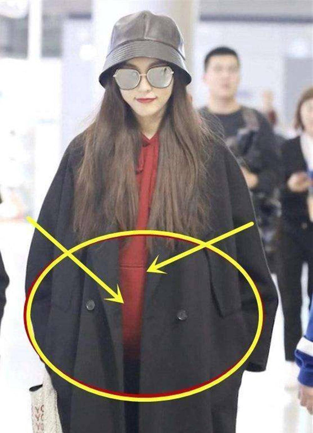 唐嫣生完龙凤胎华丽复工,比起也怀双胞胎的颖儿,差距不要太明显_状态