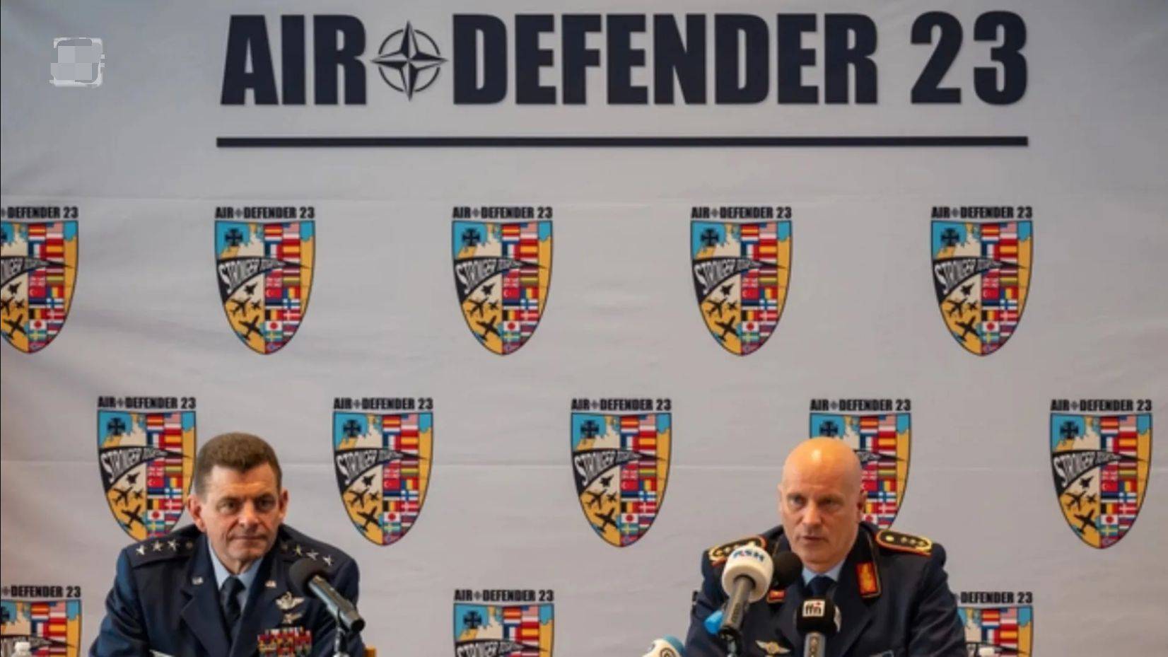 枪口指向马克龙_日本_俄罗斯_欧洲