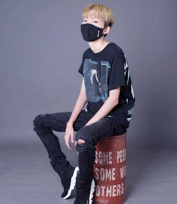 要说到虎牙如今王者荣耀专区的顶梁柱,那就非张大仙