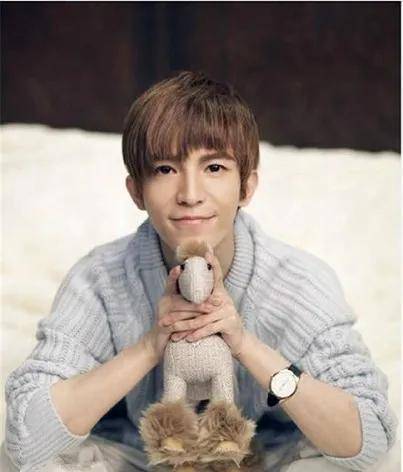 王俊凯规划?胡先煦私生活?流金岁月刘诗诗?朱一龙?小四女友?