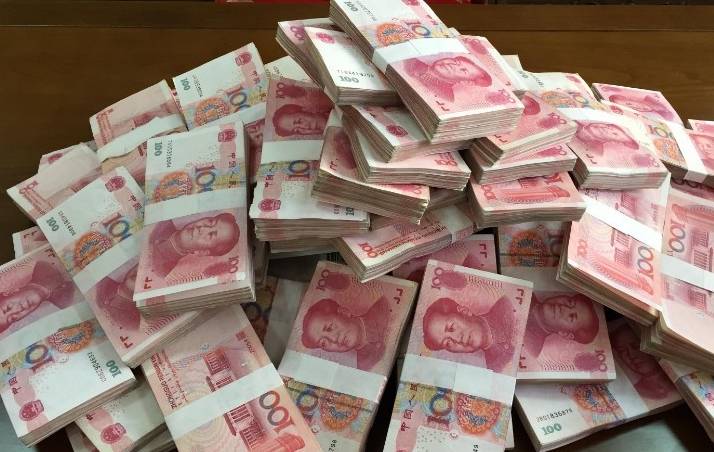 的风险很小,但同时也容易错过一些发财的机遇,日子并没有过得大富大贵