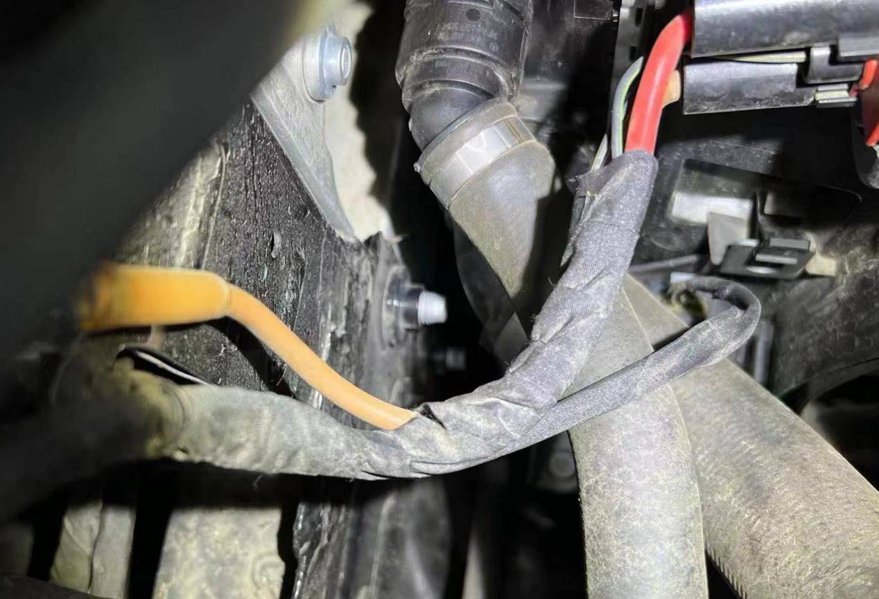 5w买车龄10个月的原车漆奔驰c260l_搜狐汽车_搜狐网