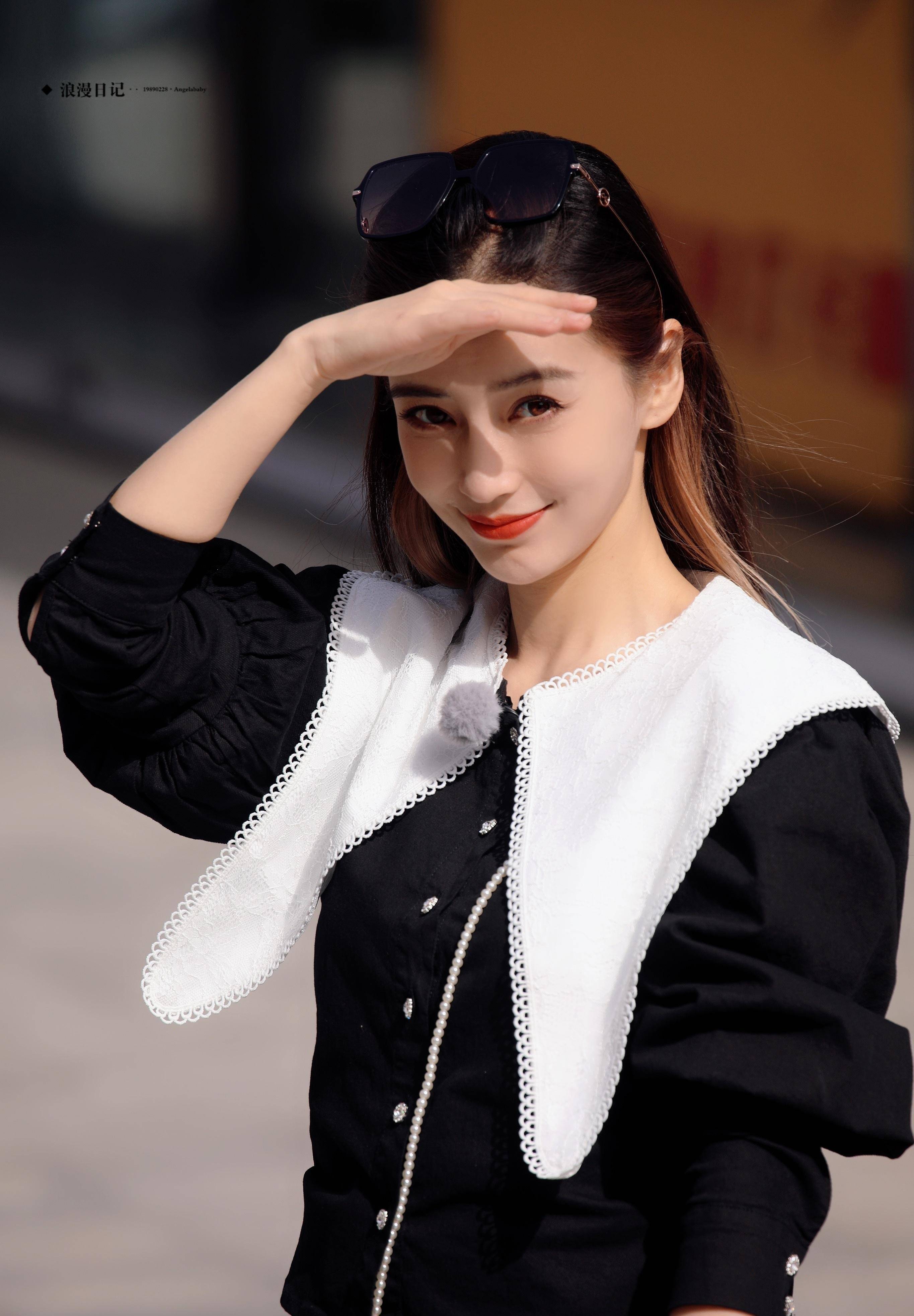 angelababy最新4套街拍私服造型,清爽大气的酷美值得学习_衬衫_黑色