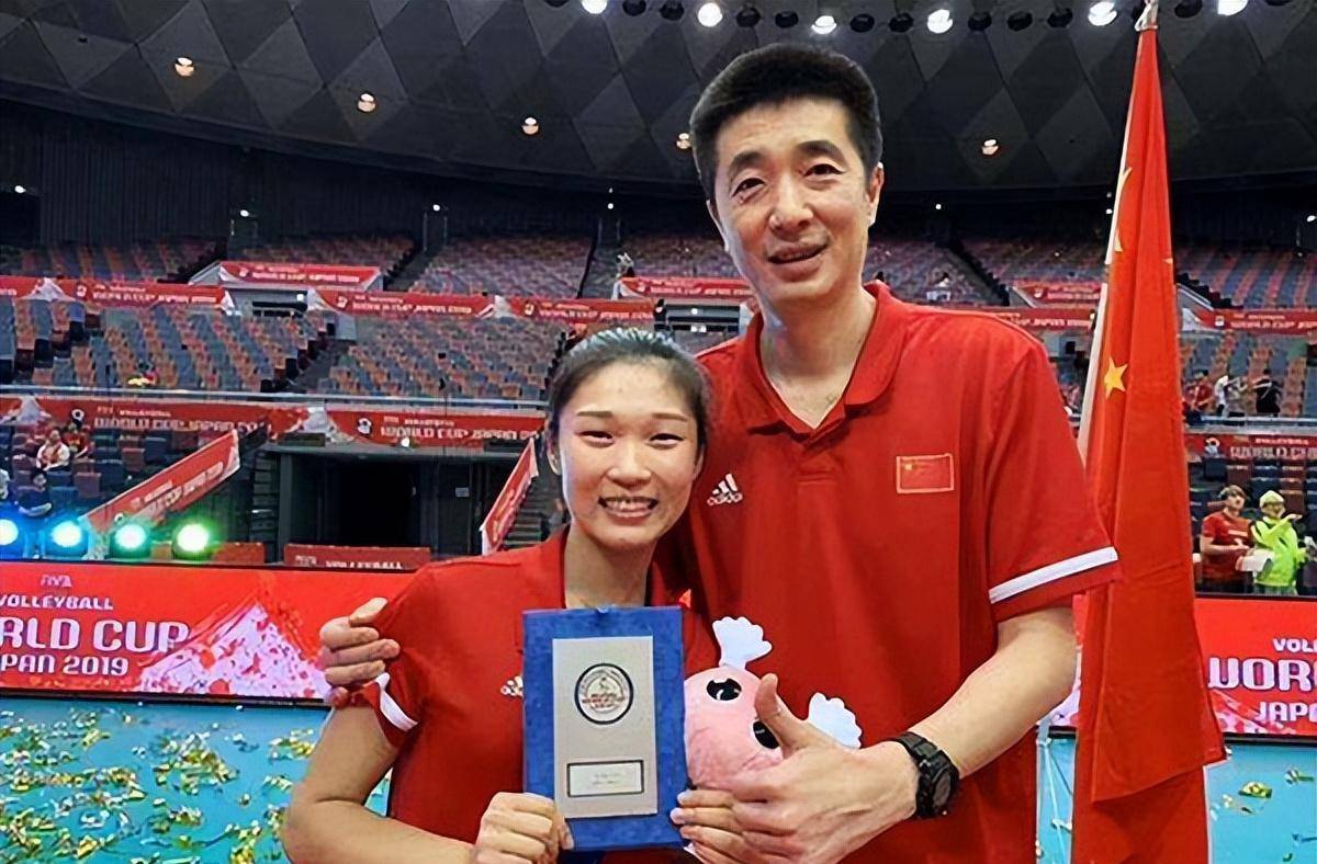 女排选手王梦洁:历经争议,渴望参加巴黎奥运会_中国女排_林莉_排球