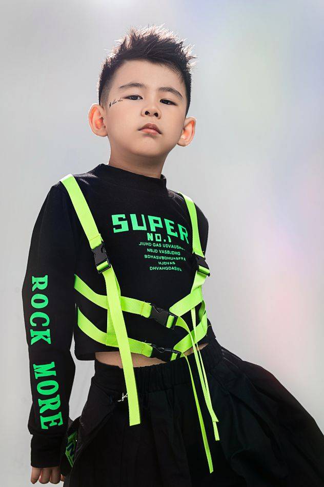 2023嗨少儿赛《嗨妈妈宝贝》城市形象推广大使——刘雨泽_舞台_赛事