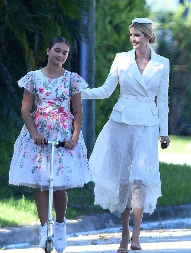 伊万卡把马路当t台!