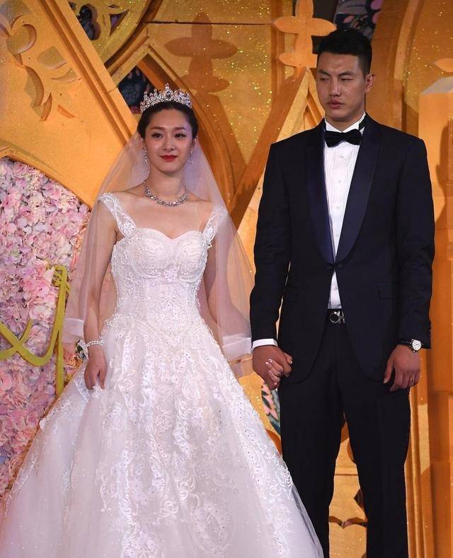 还有人大博士_陈露_李根_妻子