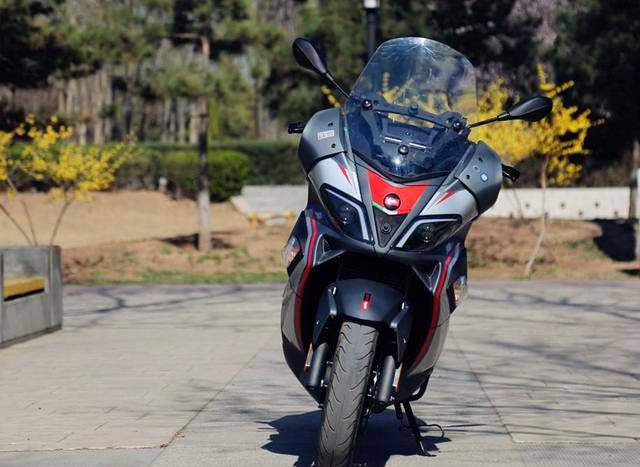 续航400公里,阿普利亚运动大羊,极速135,abs asr_搜狐汽车_搜狐网