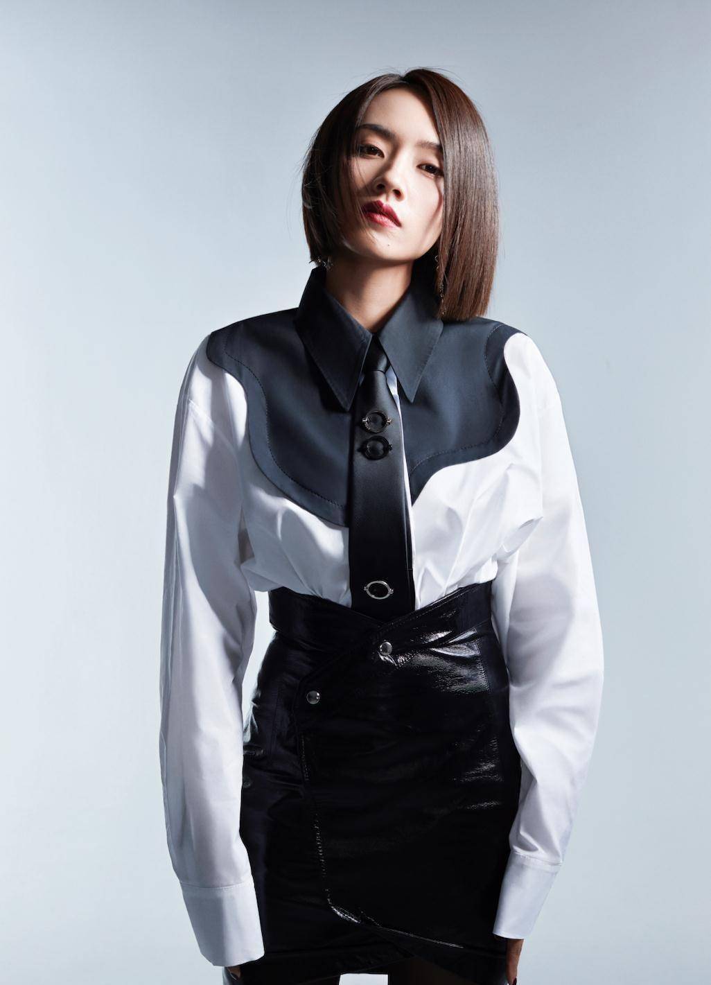 以态度提升音乐高度,刘惜君在《硬地之影》中开阔了更广的耳界_星星