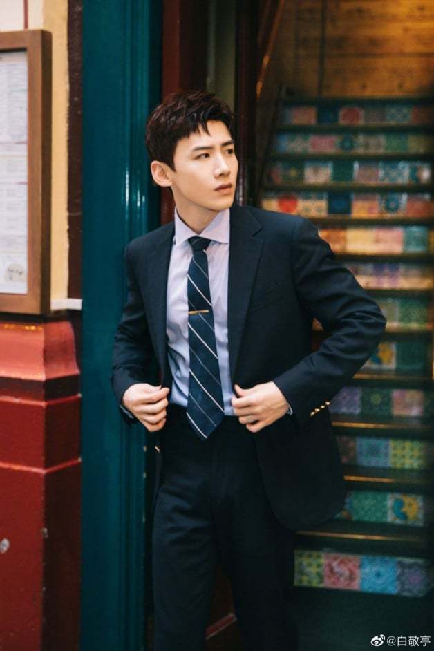 白敬亭古装剧男扮女装_白敬亭古装扮相_白敬亭古装电视剧剧照