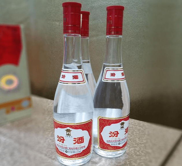 劲酒,董酒,龟龄集酒,谁更胜一筹?揭秘男性加油站的终极选择!