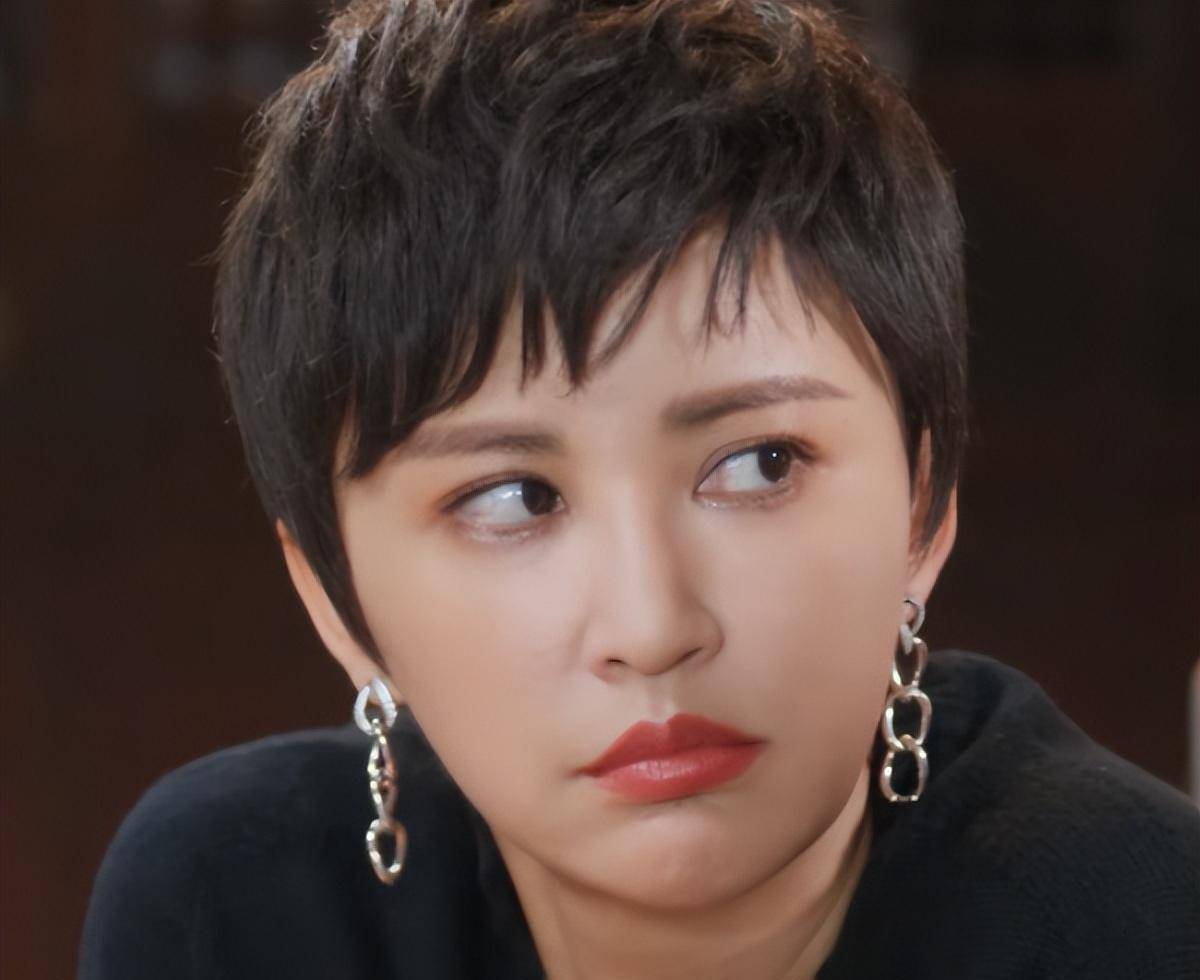 《第二次拥抱》陈数又美又飒,张歆艺本色出演,而马苏有很大突破_尤筱