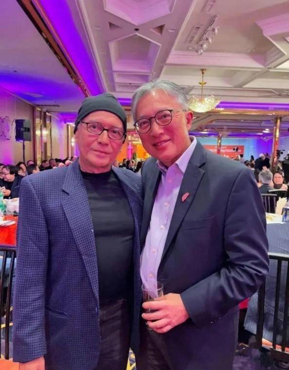 美男尊龙:孤儿出身长了一张混血脸,70岁优雅变老,走后不要墓碑_吴国良