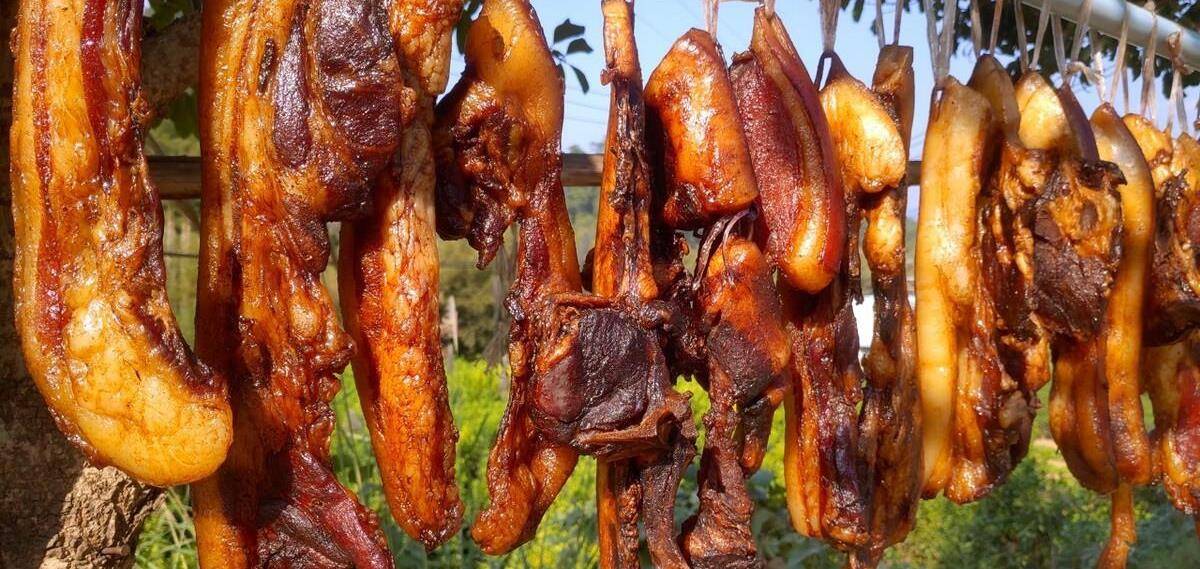 原创            腊肉和什么菜炒好吃又简单？怎么做最好吃-值得推荐-腊肉配什么菜炒好吃