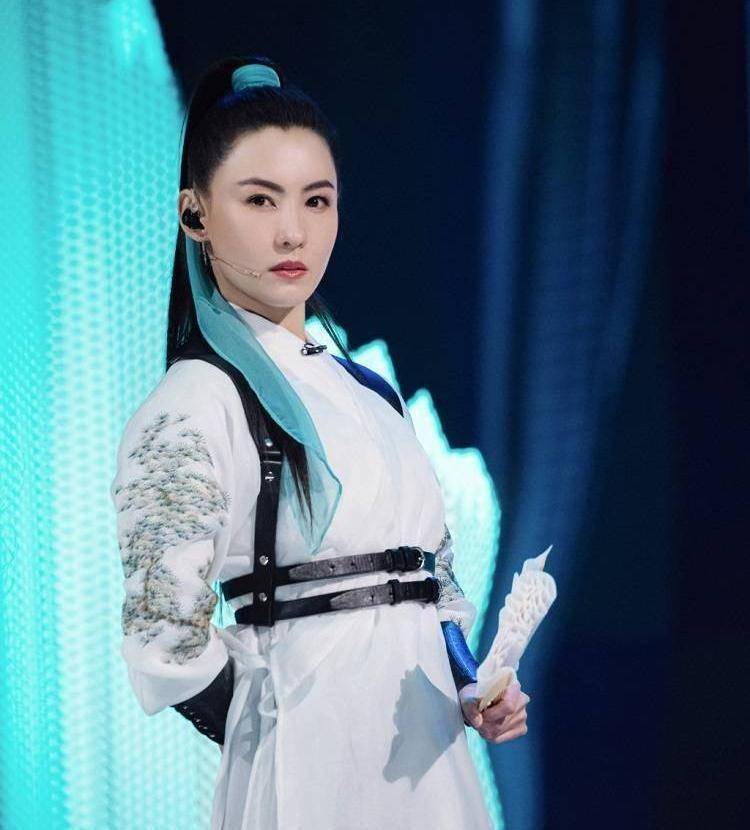 张柏芝时隔多年再穿古装,二公造型梦回《河东狮吼》,颜值好惊艳_节目