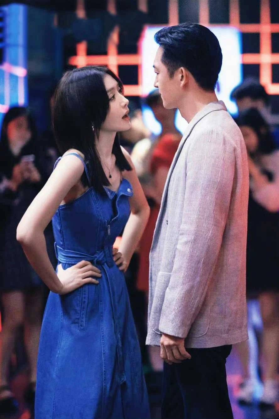 闪耀的她:秦岚刘芸新剧状态对比明显,一个精致一个演技浮夸?