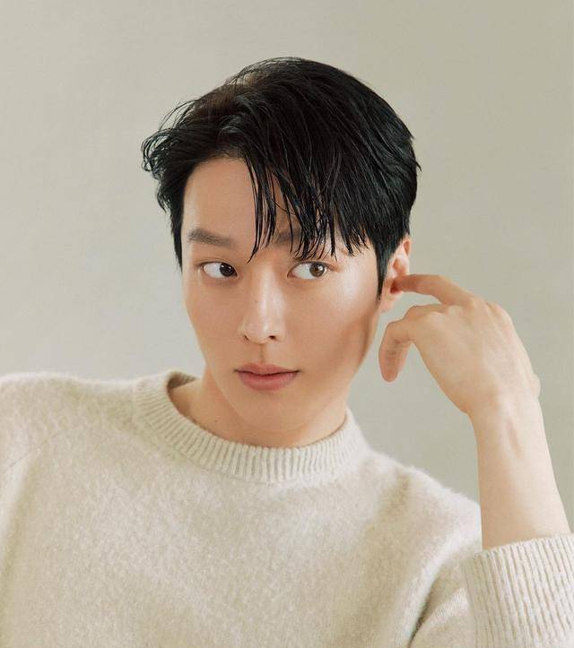 张基龙x宋慧乔新剧《现正分手中》剧照公开_爱情_外貌_作品