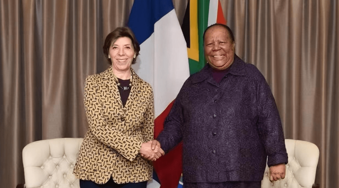 法国外长科隆纳近日在访问南非期间直言,这一议题不是传闻,而是已经"