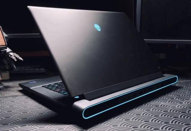 外星人温州万象m16测评推荐_游戏_笔记本_配置