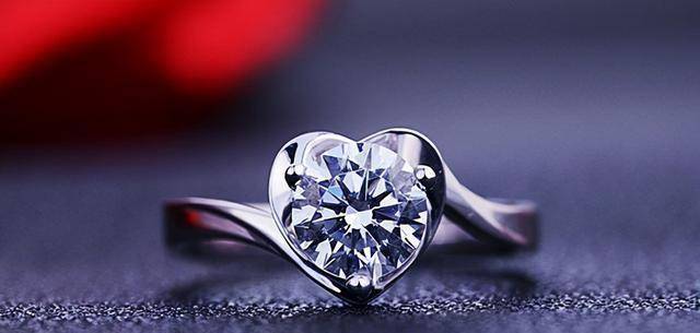 寓意_钻戒_自然