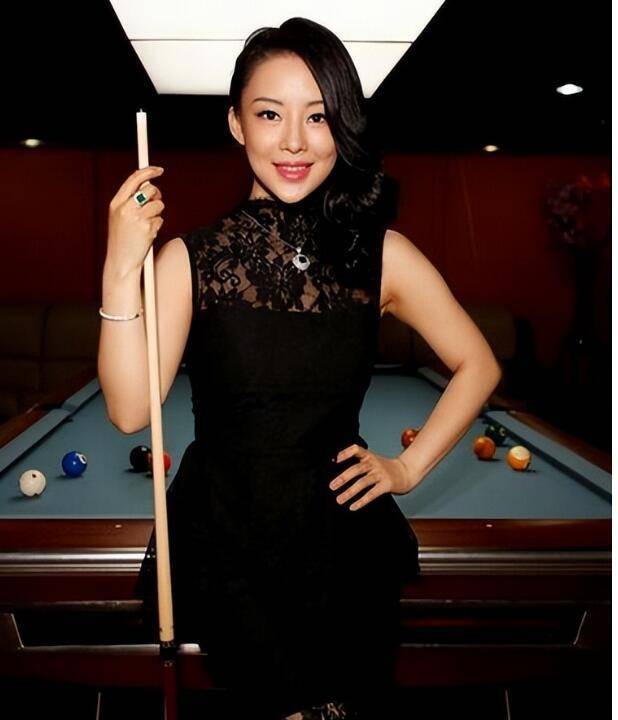 对于在世界上享有崇高威望的九球女王潘晓婷,如今祈盼亚运会,你有什么