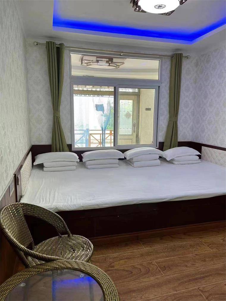 辽宁葫芦岛兴城市觉华岛海天雅园农家院,各种海鲜大咖,吃到爽!