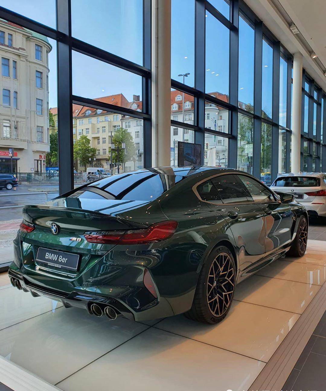 宝马m8 gran copue实拍,一款高颜值的性能利器_搜狐汽车_搜狐网