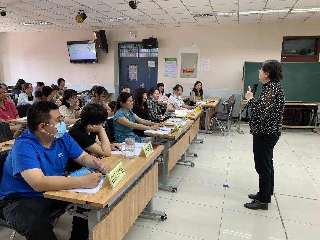 王蔚老师走进昌盛园小学南邵学校进行单元整体教学指导活动_知识_视角