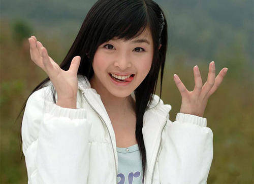 张含韵曾被说"公交车",陷陪睡绯闻16年后,今强势逆袭王者归来_观众