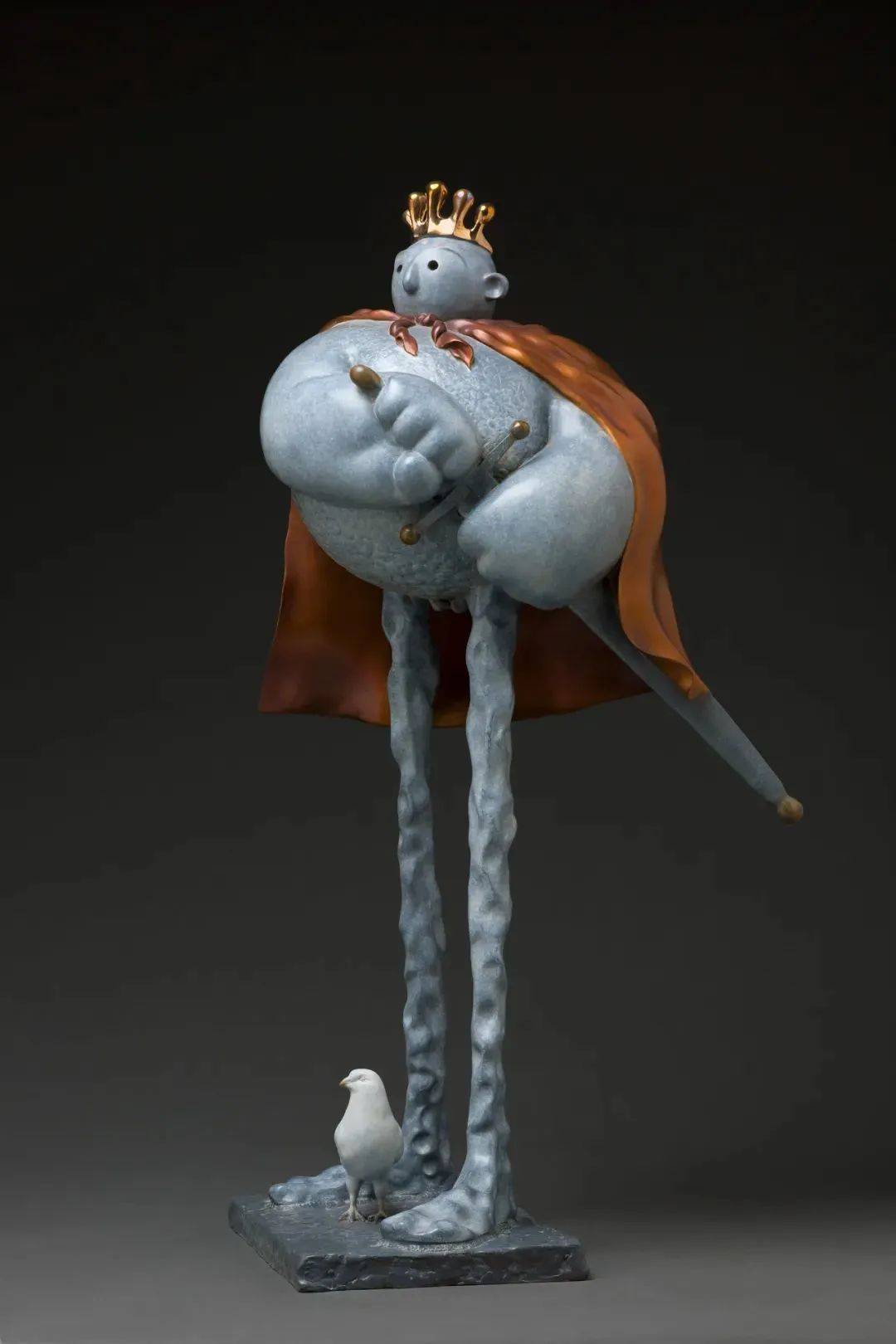 成为一位父亲后,他用雕塑记录成长中的爱与梦想|艺术栗子_张国亮_生活